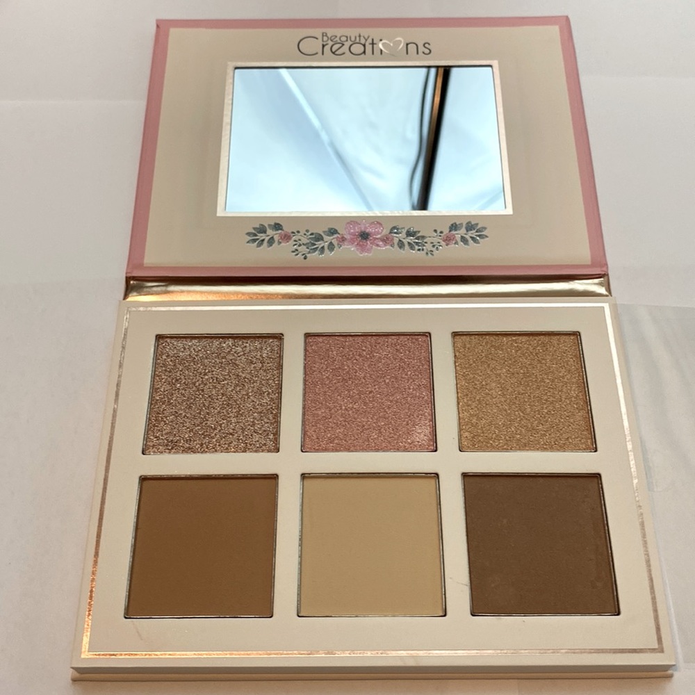 Floral bloom highlights & contour